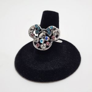 Selling what's shown (ring) The Quality also looks the same as shown.